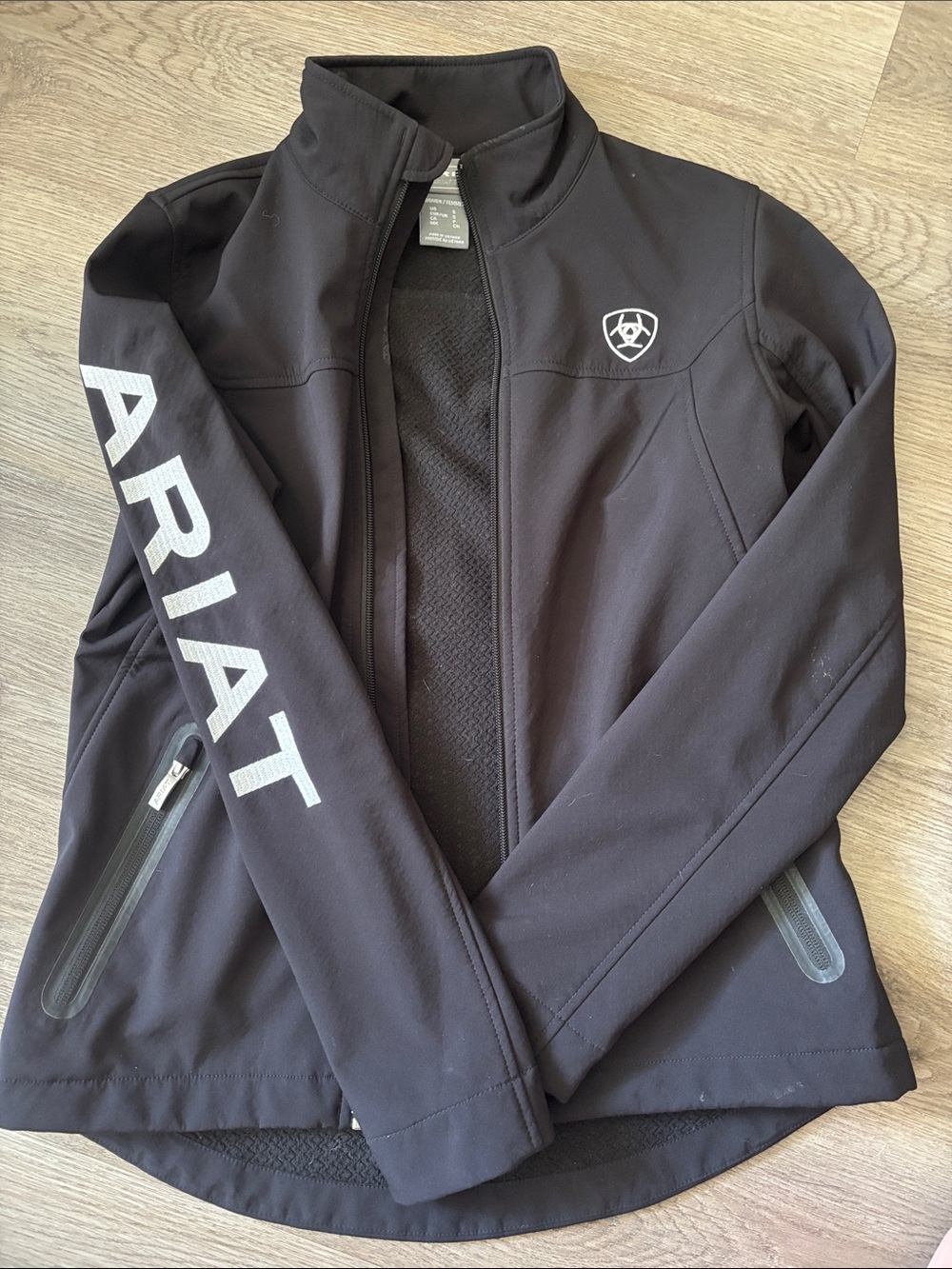Ariat Black Lightweight Softshell Jacket with Logo Sleeve Graphic